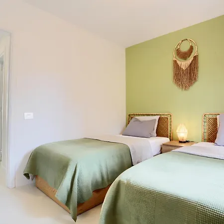 Lägenhet Casa Maku - Brand New Family Few Steps From Amazing Pool *