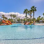 Casa Maku - Brand New Family Few Steps From Amazing Pool Apartment